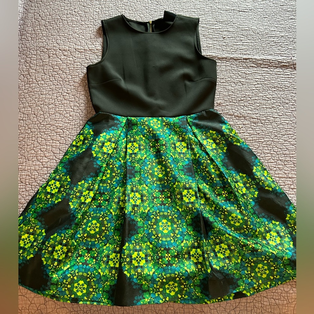 Dress with pockets!
